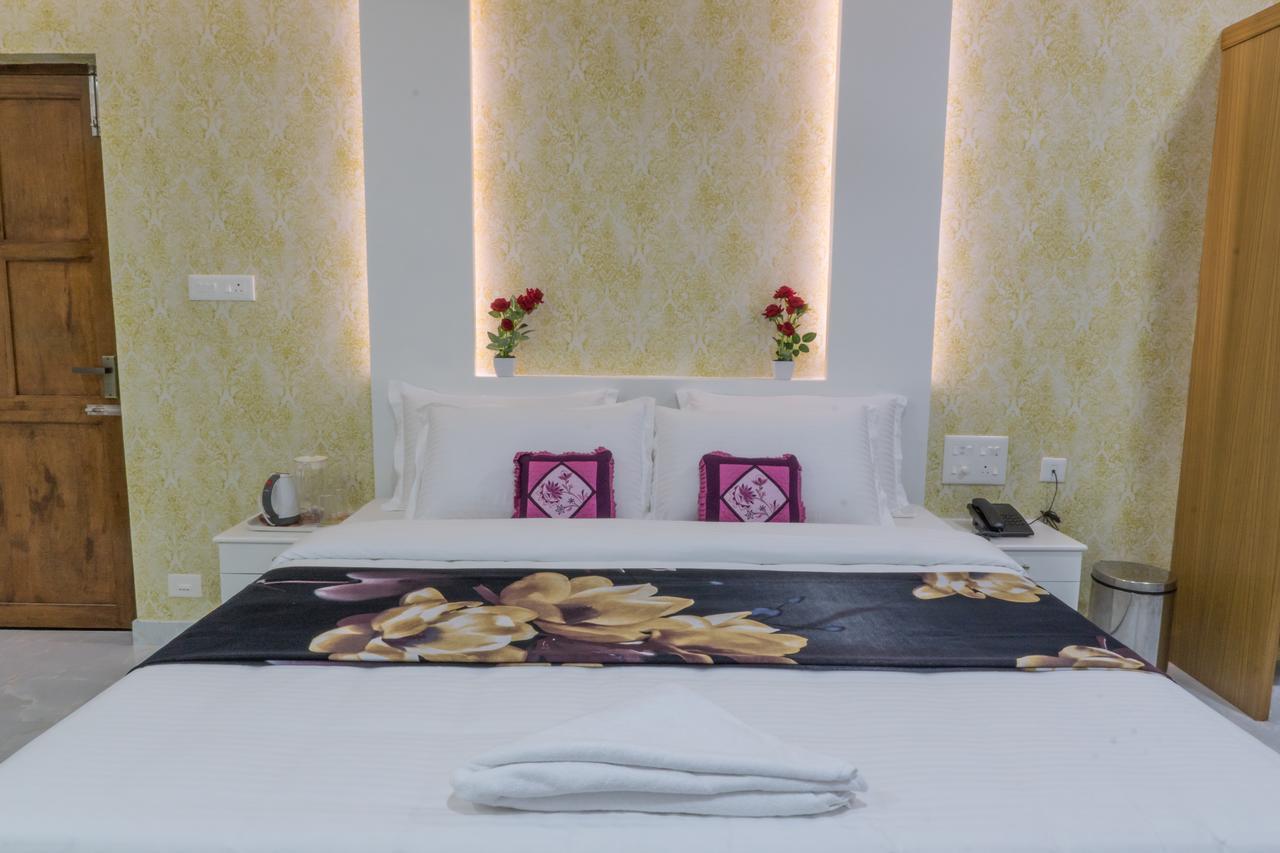 Clirind Resort Athirappilly Dış mekan fotoğraf